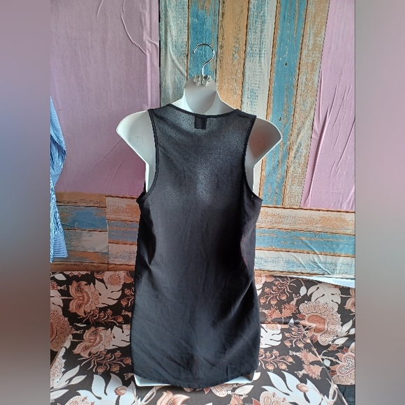 Embellished Pink Sleeveless Top - Picture 5 of 8